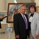 художник Ильяс Айдаров с Ренатом Акчуриным на выставке И. Айдарова в доме музыки